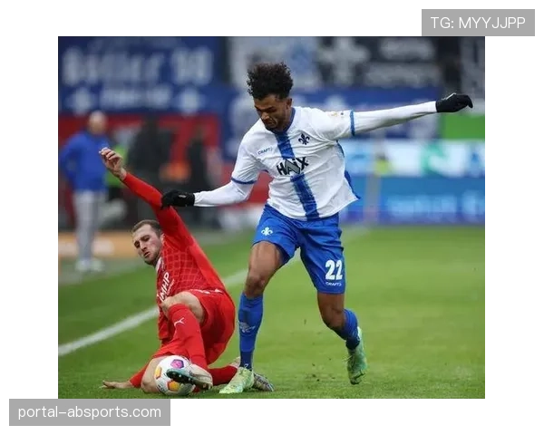 海登海姆0-0闷平柏林赫塔，两队保级路上各取一分